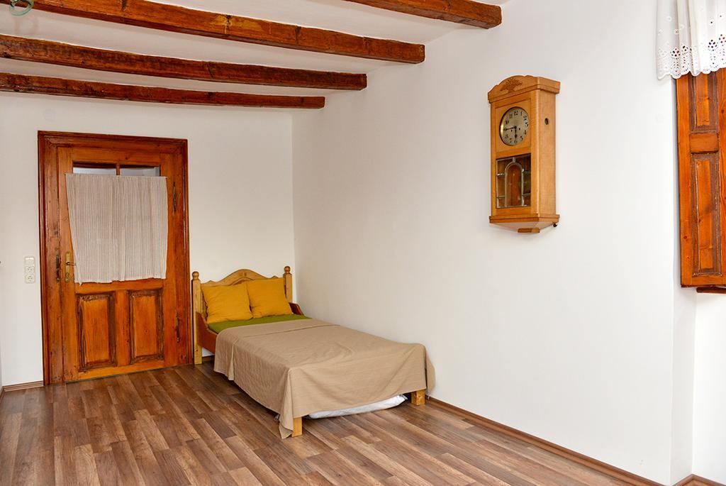 Rigofuetty Vendeghaz Hotel Tiszaalpar Buitenkant foto